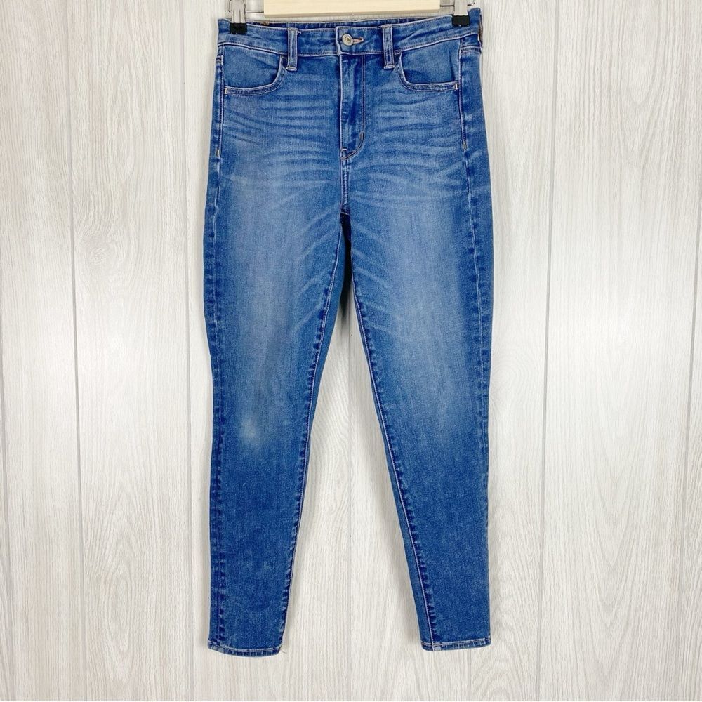 American Eagle | Super High Rise Jegging 360 Next Level Stretch Size 4 Short